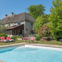 1. House and Pool.jpg