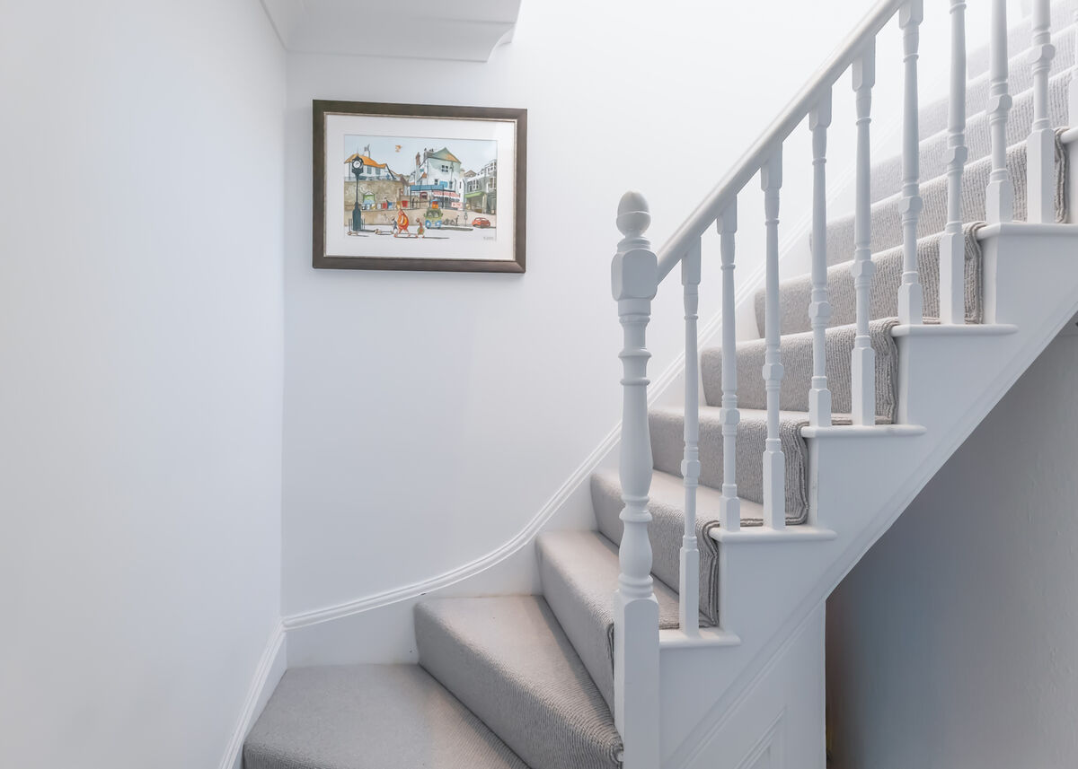 12. Stairway to Master Bedroom.jpg