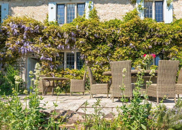 13. Patio.jpg