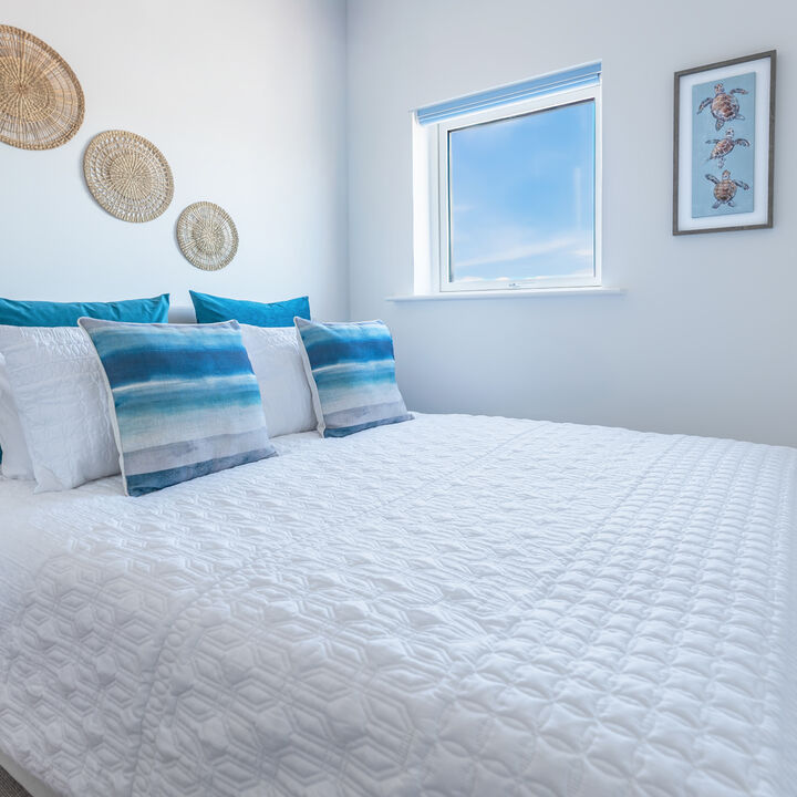 15. Bedroom 2.jpg