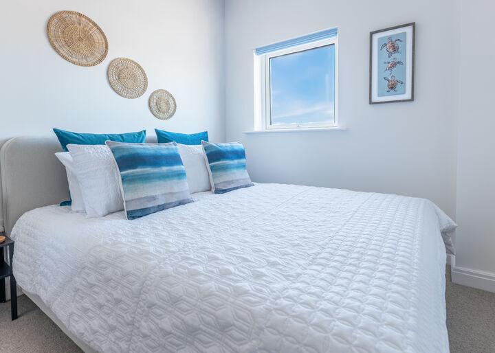 15. Bedroom 2.jpg