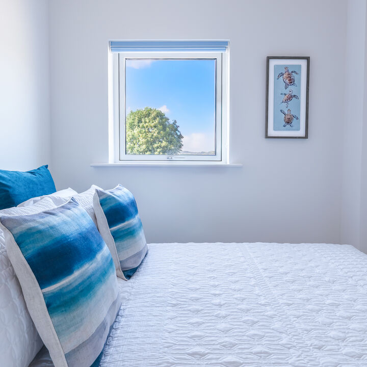 17. Bedroom 2.jpg