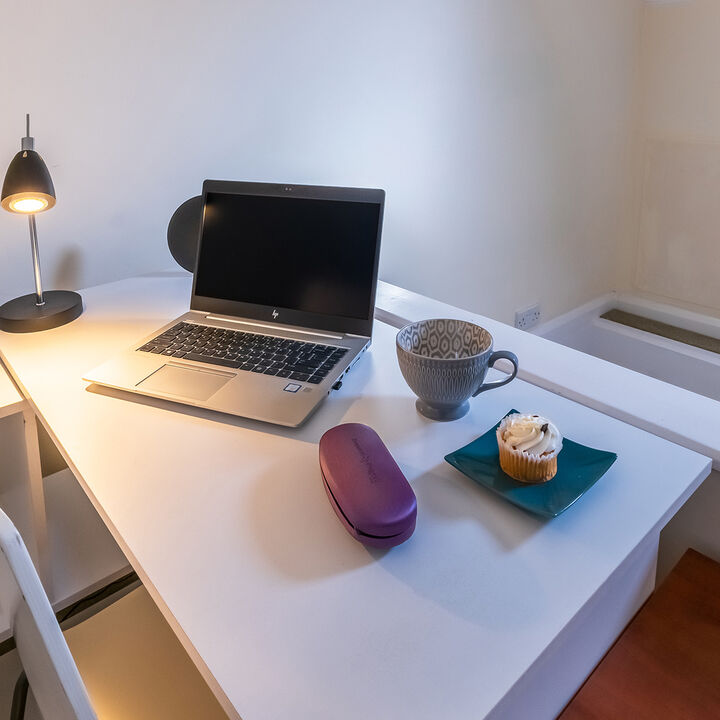 20. Office.jpg