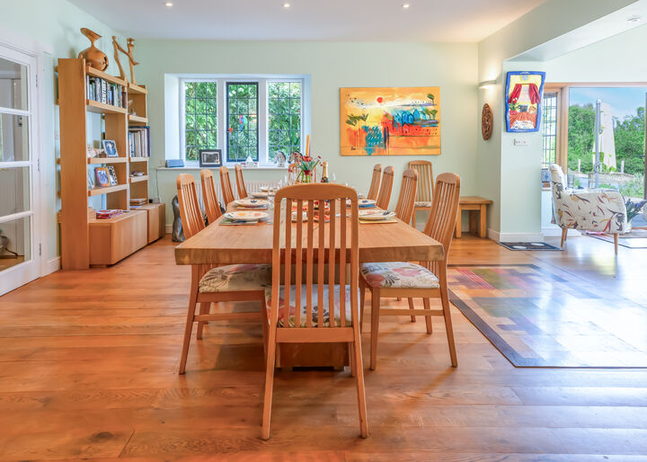 28. Dining Room.jpg