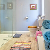 40. Master Ensuite.jpg