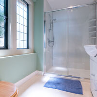 44. Third Bedroom Ensuite.jpg