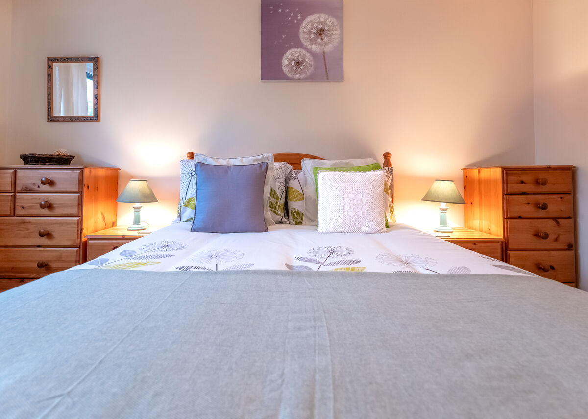 5. Master Bedroom.jpg