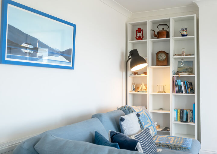 6. Living Room Bookcase.jpg