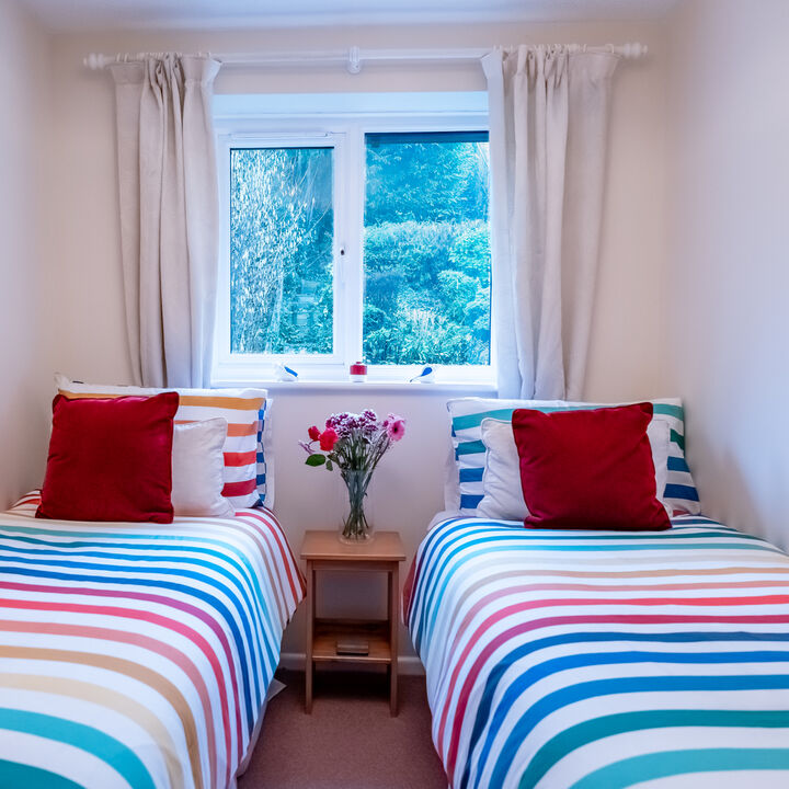 7. 2nd Bedroom.jpg