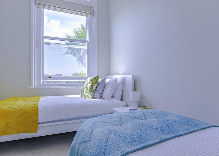 7 - Twin Bed.jpg