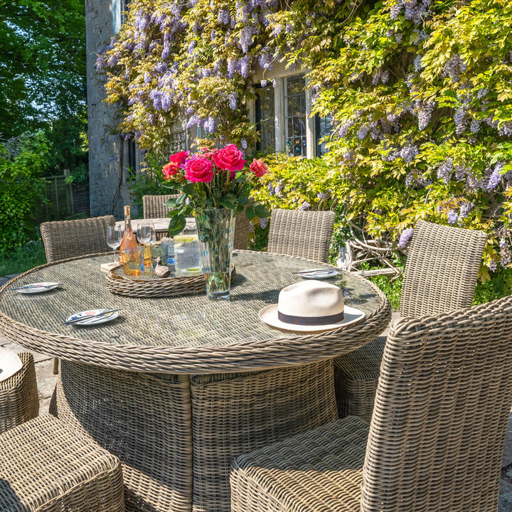 8. Patio.jpg