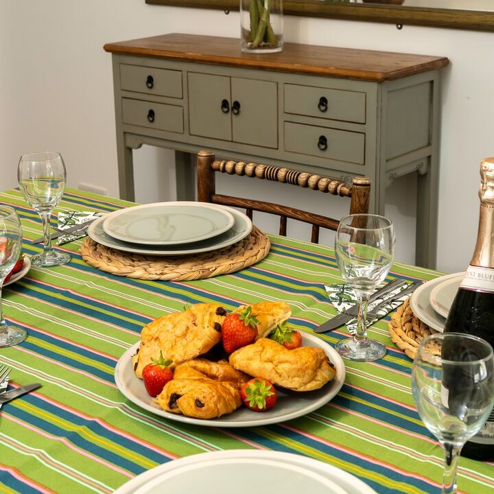 9. Dining Room.jpg